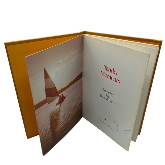 Tender Moments Hardcover Book By Ben Whitley Hallmark Cards 1970 Vintage - Picture 3 of 6